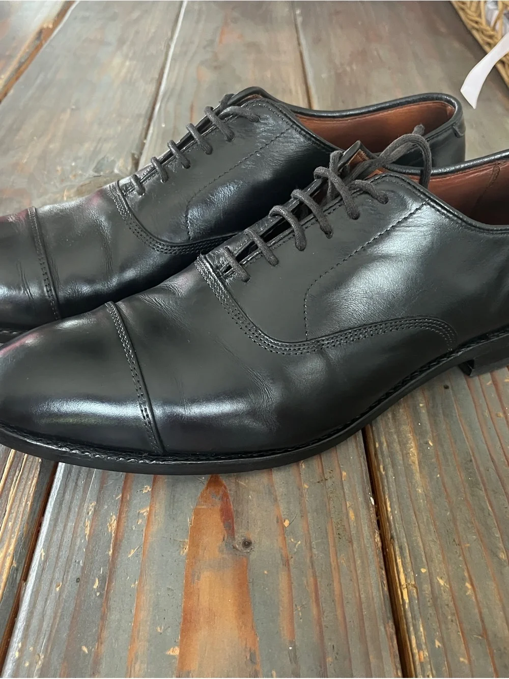 Allen Edmonds Black Leather Cap-Toe Oxford Dress Shoes